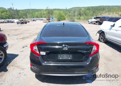 2018 Honda Civic Ex z USA, uszkodzony, nr VIN 19XFC2F7XJE032237